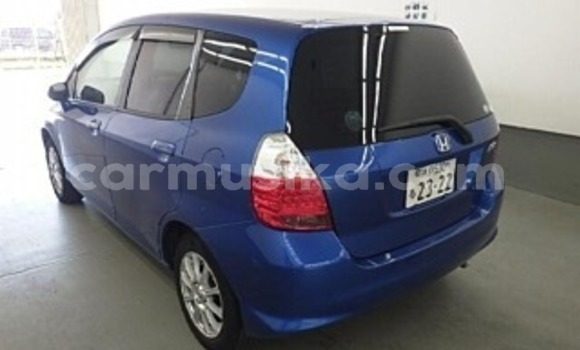 Buy Used Honda Fit Blue Car in Beitbridge in Matabeleland South Buy Used Honda Fit Blue Car in Beitbridge in Matabeleland South
