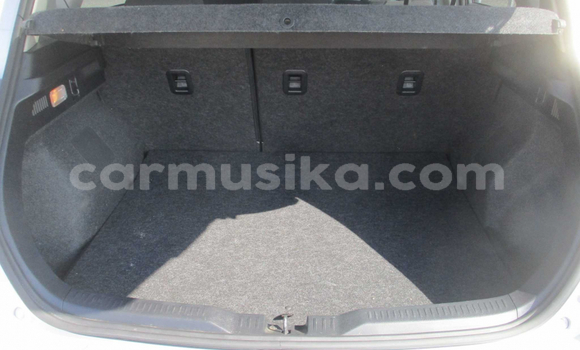 Buy Used Toyota Auris Silver Car in Beitbridge in Matabeleland South Buy Used Toyota Auris Silver Car in Beitbridge in Matabeleland South