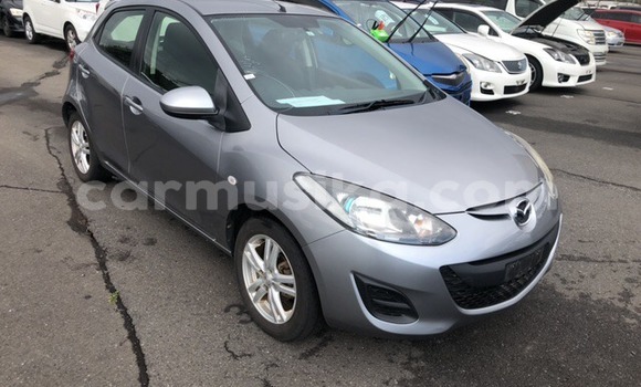 Nunua Ilio tumika Mazda Mazda 2 Fedha Gari ndani ya Beitbridge nchini Matabeleland Kusini Nunua Ilio tumika Mazda Mazda 2 Fedha Gari ndani ya Beitbridge nchini Matabeleland Kusini