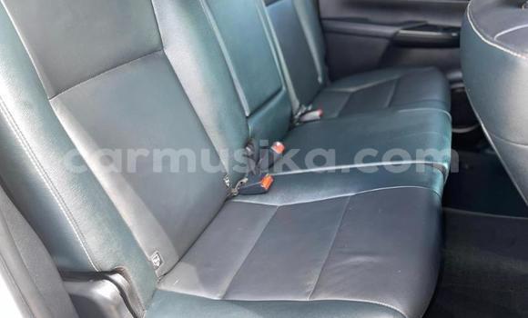 Tenga Tsaru Toyota Hilux Chena Mota in Beitbridge in Matabeleland South Tenga Tsaru Toyota Hilux Chena Mota in Beitbridge in Matabeleland South