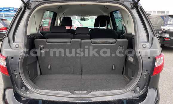 Nunua Ilio tumika Mazda Premacy Nyeusi Gari ndani ya Beitbridge nchini Matabeleland Kusini Nunua Ilio tumika Mazda Premacy Nyeusi Gari ndani ya Beitbridge nchini Matabeleland Kusini