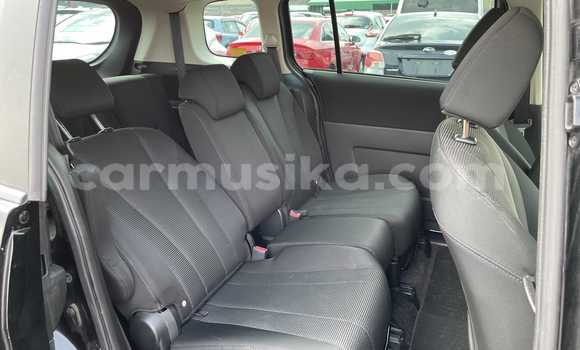 Nunua Ilio tumika Mazda Premacy Nyeusi Gari ndani ya Beitbridge nchini Matabeleland Kusini Nunua Ilio tumika Mazda Premacy Nyeusi Gari ndani ya Beitbridge nchini Matabeleland Kusini