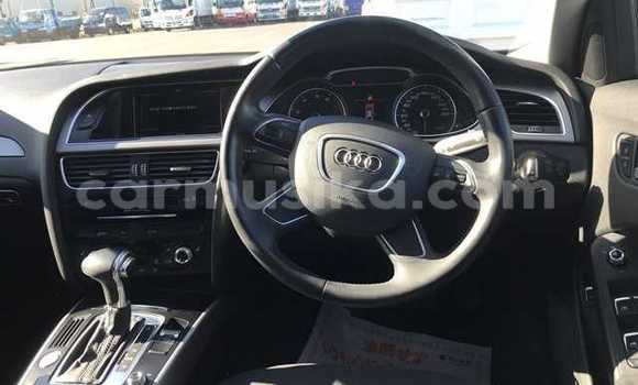 Buy Used Audi A4 White Car in Beitbridge in Matabeleland South Buy Used Audi A4 White Car in Beitbridge in Matabeleland South