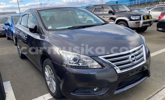 Buy Used Nissan Sylphy Silver Car in Beitbridge in Matabeleland South Buy Used Nissan Sylphy Silver Car in Beitbridge in Matabeleland South