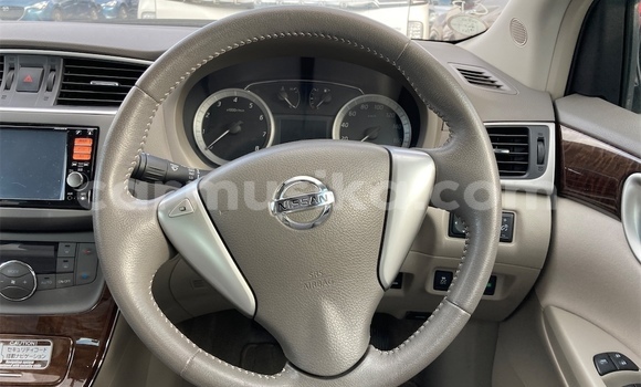 Buy Used Nissan Sylphy Silver Car in Beitbridge in Matabeleland South Buy Used Nissan Sylphy Silver Car in Beitbridge in Matabeleland South