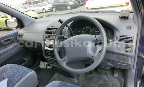 Acheter Occasion Voiture Toyota Ipsum Bleu à Beitbridge, Matabeleland South Acheter Occasion Voiture Toyota Ipsum Bleu à Beitbridge, Matabeleland South