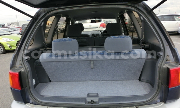 Acheter Occasion Voiture Toyota Ipsum Bleu à Beitbridge, Matabeleland South Acheter Occasion Voiture Toyota Ipsum Bleu à Beitbridge, Matabeleland South