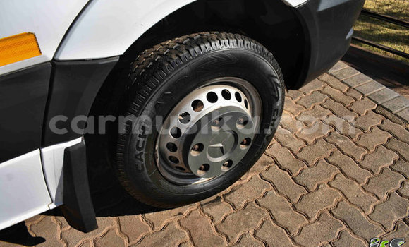 Acheter Occasion Voiture Mercedes‒Benz 190 Blanc à Beitbridge, Matabeleland South Acheter Occasion Voiture Mercedes‒Benz 190 Blanc à Beitbridge, Matabeleland South