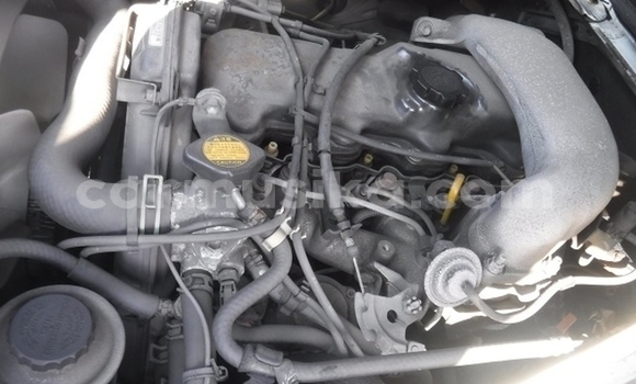 Buy Used Toyota Hiace White Car in Beitbridge in Matabeleland South Buy Used Toyota Hiace White Car in Beitbridge in Matabeleland South