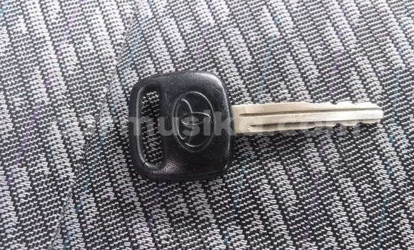 Buy Used Toyota Hiace White Car in Beitbridge in Matabeleland South Buy Used Toyota Hiace White Car in Beitbridge in Matabeleland South