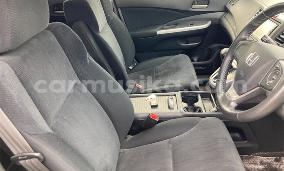 Nunua Ilio tumika Honda CR–V Nyingine Gari ndani ya Beitbridge nchini Matabeleland Kusini Nunua Ilio tumika Honda CR–V Nyingine Gari ndani ya Beitbridge nchini Matabeleland Kusini