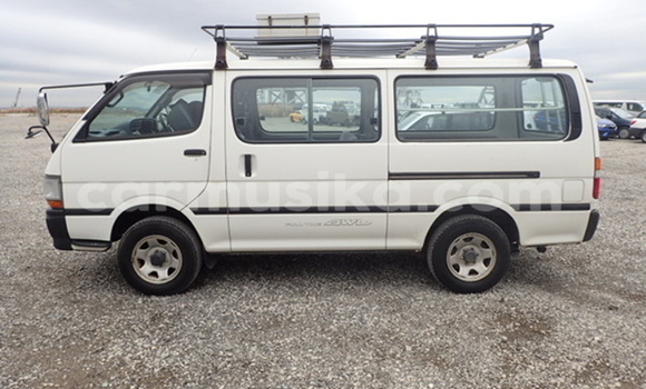 Buy Used Toyota Hiace Other Car in Beitbridge in Matabeleland South Buy Used Toyota Hiace Other Car in Beitbridge in Matabeleland South