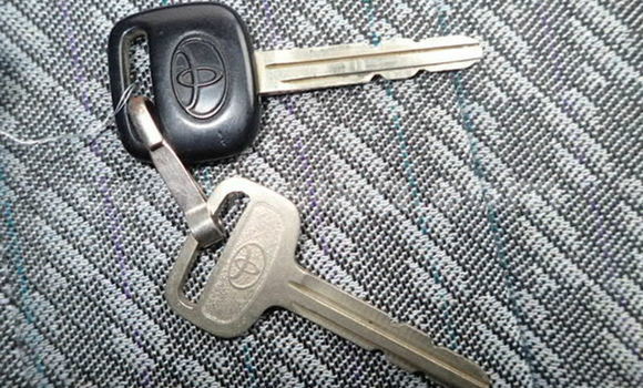 Buy Used Toyota Hiace Other Car in Beitbridge in Matabeleland South Buy Used Toyota Hiace Other Car in Beitbridge in Matabeleland South