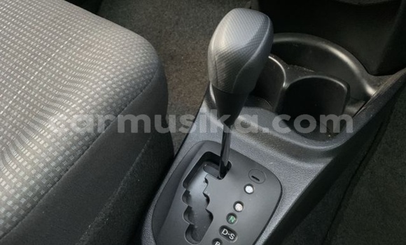 Nunua Ilio tumika Toyota Vitz Nyeupe Gari ndani ya Beitbridge nchini Matabeleland Kusini Nunua Ilio tumika Toyota Vitz Nyeupe Gari ndani ya Beitbridge nchini Matabeleland Kusini