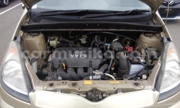 Tenga Tsaru Toyota FunCargo Zvimwe Mota in Beitbridge in Matabeleland South Tenga Tsaru Toyota FunCargo Zvimwe Mota in Beitbridge in Matabeleland South