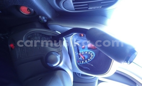 Nunua Ilio tumika Nissan Cube Nyeupe Gari ndani ya Beitbridge nchini Matabeleland Kusini Nunua Ilio tumika Nissan Cube Nyeupe Gari ndani ya Beitbridge nchini Matabeleland Kusini