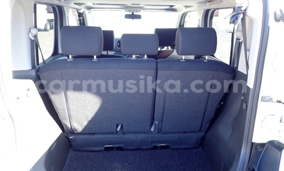 Nunua Ilio tumika Nissan Cube Nyeupe Gari ndani ya Beitbridge nchini Matabeleland Kusini Nunua Ilio tumika Nissan Cube Nyeupe Gari ndani ya Beitbridge nchini Matabeleland Kusini