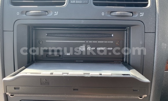 Buy Used Volkswagen Jetta Silver Car in Beitbridge in Matabeleland South Buy Used Volkswagen Jetta Silver Car in Beitbridge in Matabeleland South