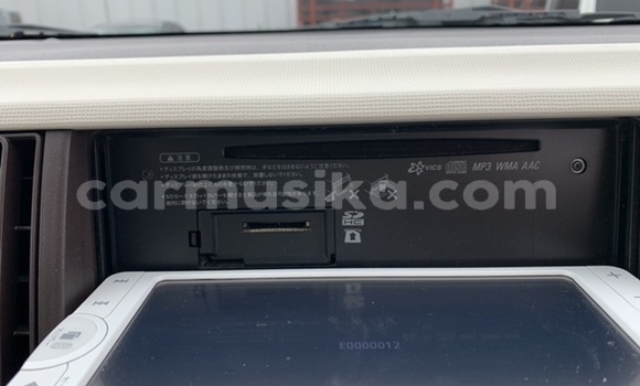 Buy Used Toyota Passo Silver Car in Beitbridge in Matabeleland South Buy Used Toyota Passo Silver Car in Beitbridge in Matabeleland South