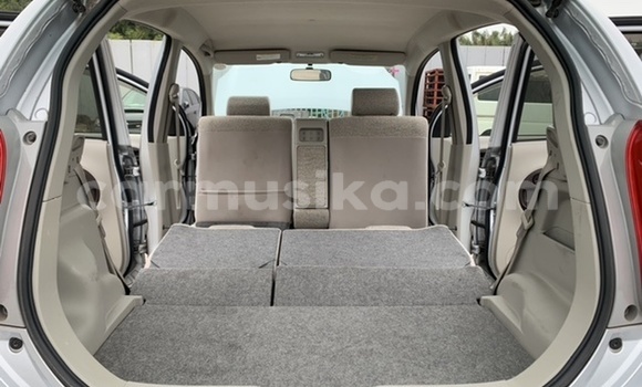 Buy Used Toyota Passo Silver Car in Beitbridge in Matabeleland South Buy Used Toyota Passo Silver Car in Beitbridge in Matabeleland South