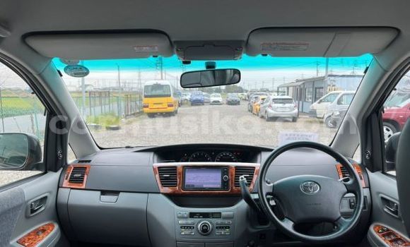 Tenga Tsaru Toyota Noah Nhema Mota in Beitbridge in Matabeleland South Tenga Tsaru Toyota Noah Nhema Mota in Beitbridge in Matabeleland South