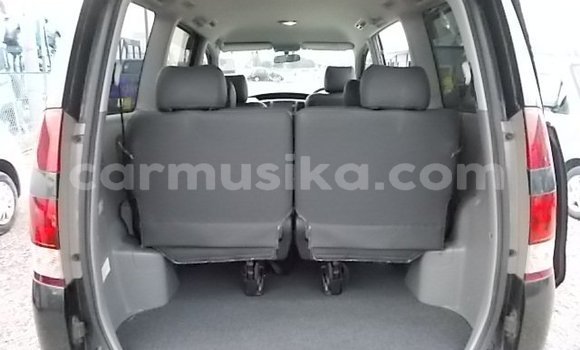 Tenga Tsaru Toyota Noah Nhema Mota in Beitbridge in Matabeleland South Tenga Tsaru Toyota Noah Nhema Mota in Beitbridge in Matabeleland South