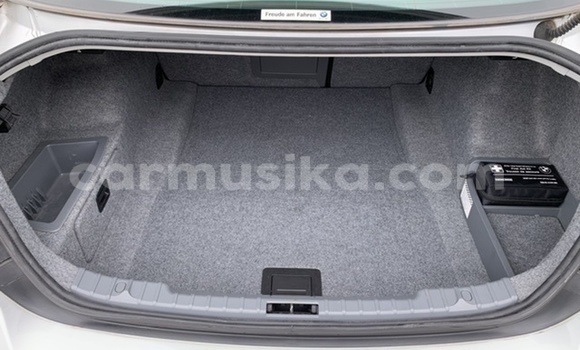 Buy Used BMW 3–Series Silver Car in Beitbridge in Matabeleland South Buy Used BMW 3–Series Silver Car in Beitbridge in Matabeleland South