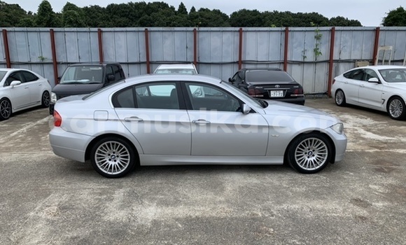 Buy Used BMW 3–Series Silver Car in Beitbridge in Matabeleland South Buy Used BMW 3–Series Silver Car in Beitbridge in Matabeleland South