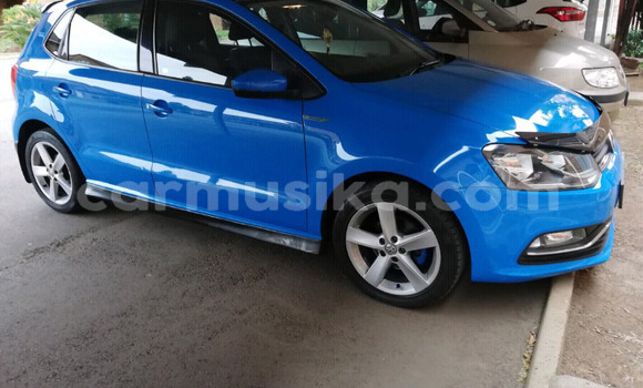 Acheter Occasion Voiture Volkswagen Polo Bleu à Beitbridge, Matabeleland South Acheter Occasion Voiture Volkswagen Polo Bleu à Beitbridge, Matabeleland South
