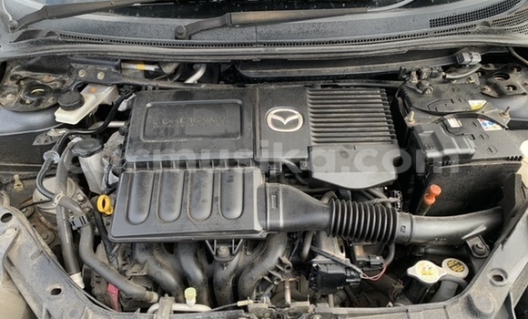 Buy Used Mazda Demio Black Car in Beitbridge in Matabeleland South Buy Used Mazda Demio Black Car in Beitbridge in Matabeleland South