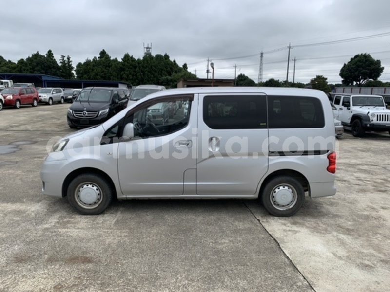 Big with watermark nissan nv200 matabeleland south beitbridge 31872