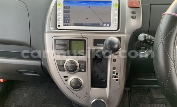 Tenga Tsaru Toyota Ractis Sirivha Mota in Beitbridge in Matabeleland South Tenga Tsaru Toyota Ractis Sirivha Mota in Beitbridge in Matabeleland South