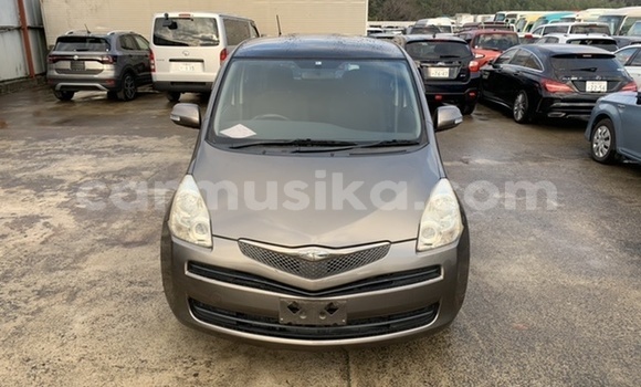 Tenga Tsaru Toyota Ractis Sirivha Mota in Beitbridge in Matabeleland South Tenga Tsaru Toyota Ractis Sirivha Mota in Beitbridge in Matabeleland South