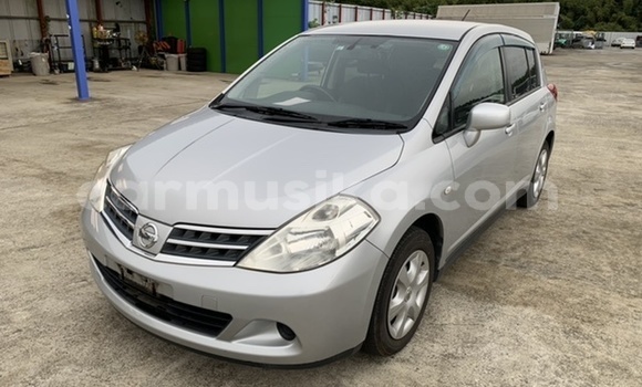 Tenga Tsaru Nissan Tiida Sirivha Mota in Beitbridge in Matabeleland South Tenga Tsaru Nissan Tiida Sirivha Mota in Beitbridge in Matabeleland South