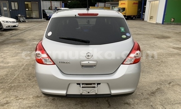 Tenga Tsaru Nissan Tiida Sirivha Mota in Beitbridge in Matabeleland South Tenga Tsaru Nissan Tiida Sirivha Mota in Beitbridge in Matabeleland South