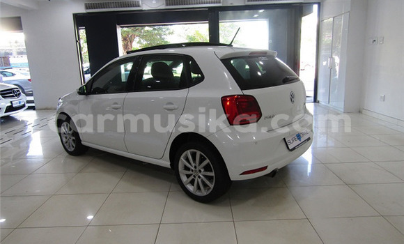 Buy Used Volkswagen Polo White Car in Beitbridge in Matabeleland South Buy Used Volkswagen Polo White Car in Beitbridge in Matabeleland South