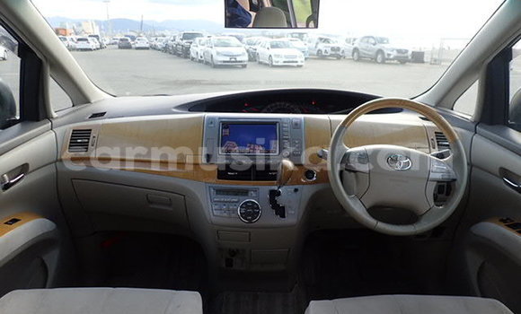 Buy Used Toyota Estima White Car in Beitbridge in Matabeleland South Buy Used Toyota Estima White Car in Beitbridge in Matabeleland South