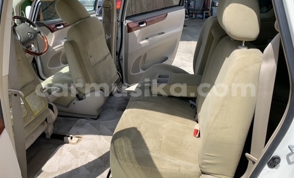 Tenga Tsaru Toyota Ipsum Chena Mota in Harare in Harare Tenga Tsaru Toyota Ipsum Chena Mota in Harare in Harare