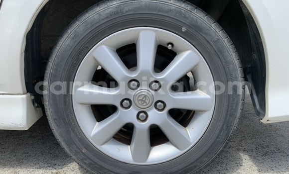 Tenga Tsaru Toyota Ipsum Chena Mota in Harare in Harare Tenga Tsaru Toyota Ipsum Chena Mota in Harare in Harare