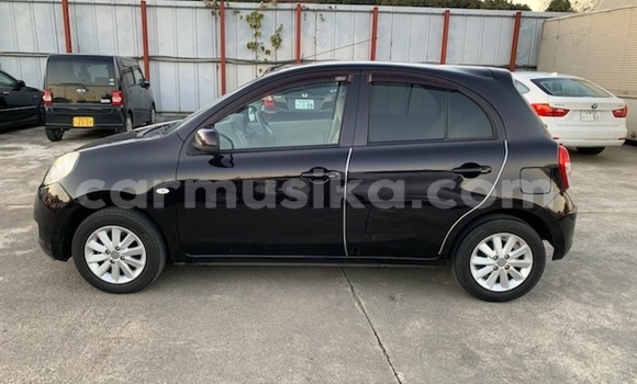 Acheter Occasion Voiture Nissan March Noir à Beitbridge, Matabeleland South Acheter Occasion Voiture Nissan March Noir à Beitbridge, Matabeleland South