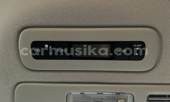 Buy Used Nissan Serena White Car in Beitbridge in Matabeleland South Buy Used Nissan Serena White Car in Beitbridge in Matabeleland South