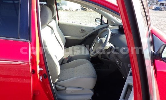 Tenga Tsaru Toyota Vitz Tsvuku Mota in Beitbridge in Matabeleland South Tenga Tsaru Toyota Vitz Tsvuku Mota in Beitbridge in Matabeleland South