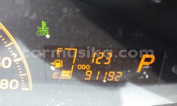 Tenga Tsaru Toyota Vitz Tsvuku Mota in Beitbridge in Matabeleland South Tenga Tsaru Toyota Vitz Tsvuku Mota in Beitbridge in Matabeleland South