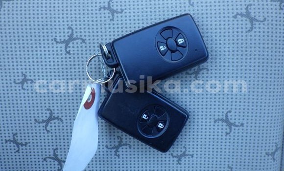 Tenga Tsaru Toyota Vitz Tsvuku Mota in Beitbridge in Matabeleland South Tenga Tsaru Toyota Vitz Tsvuku Mota in Beitbridge in Matabeleland South