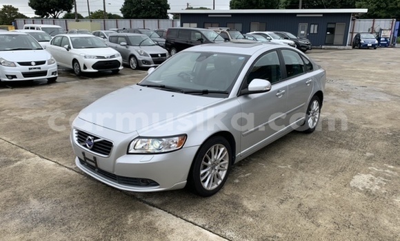 Tenga Tsaru Volvo S40 Sirivha Mota in Harare in Harare Tenga Tsaru Volvo S40 Sirivha Mota in Harare in Harare