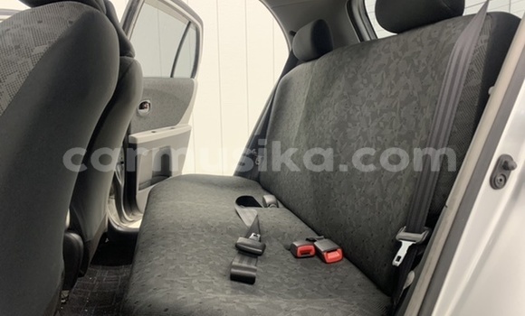 Tenga Tsaru Toyota Vitz Sirivha Mota in Beitbridge in Matabeleland South Tenga Tsaru Toyota Vitz Sirivha Mota in Beitbridge in Matabeleland South