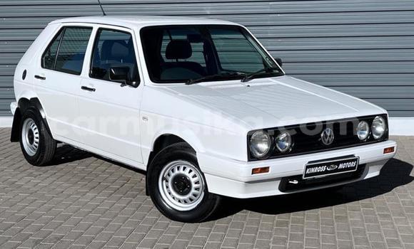 Buy Used Volkswagen Golf White Car in Beitbridge in Matabeleland South Buy Used Volkswagen Golf White Car in Beitbridge in Matabeleland South