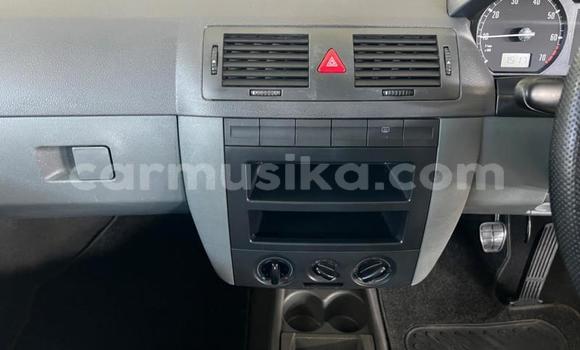 Nunua Ilio tumika Volkswagen Golf Nyeupe Gari ndani ya Beitbridge nchini Matabeleland Kusini Nunua Ilio tumika Volkswagen Golf Nyeupe Gari ndani ya Beitbridge nchini Matabeleland Kusini