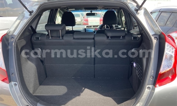 Buy Used Honda Fit Silver Car in Beitbridge in Matabeleland South Buy Used Honda Fit Silver Car in Beitbridge in Matabeleland South