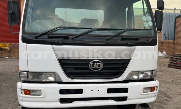 Acheter Occasion Utilitaire Nissan UD Autre à Beitbridge, Matabeleland South Acheter Occasion Utilitaire Nissan UD Autre à Beitbridge, Matabeleland South